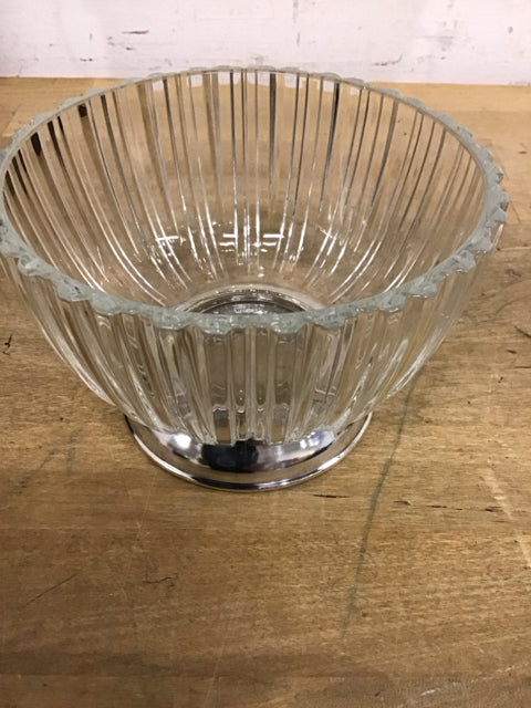 5" Glass Ribbed Silver Footed Bowl