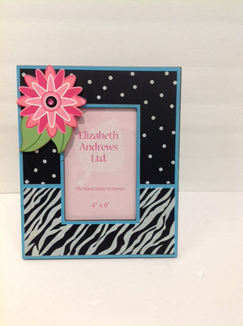 4x6 Painted Frame w/Pink Flower