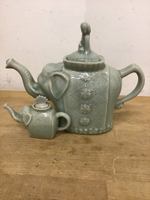 Set Of 2 Pier 1 Green Ceramic Teapots