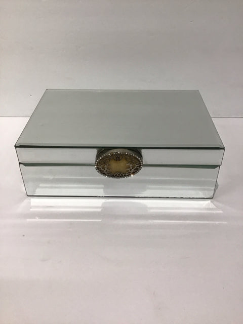 10x7 Mirrored Box