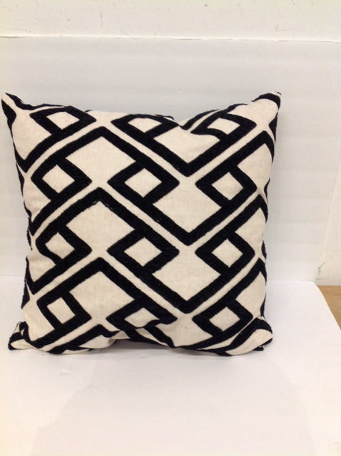 White Pillow w/Black Chenille Pattern