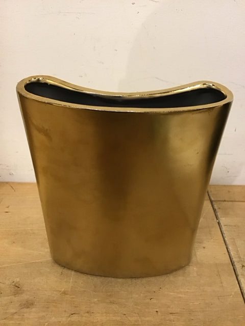 9 3/4" Gold Curved Flat Vase