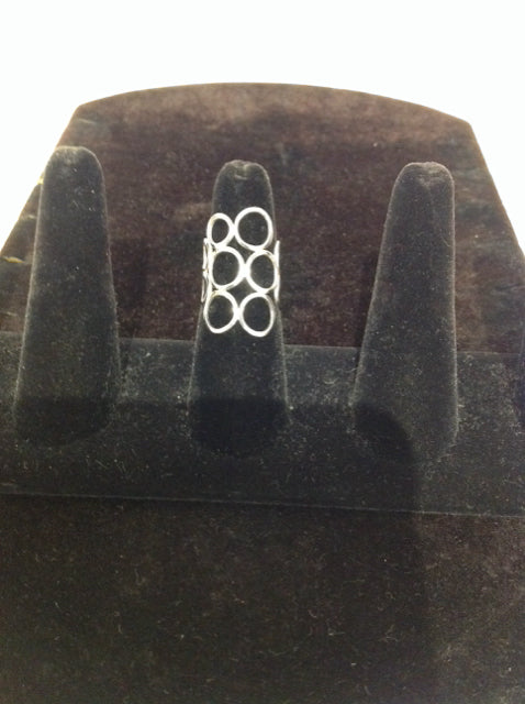Silver Ring w/Circles