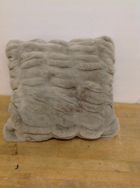 18" Pottery Barn Grey Faux Fur Pillow