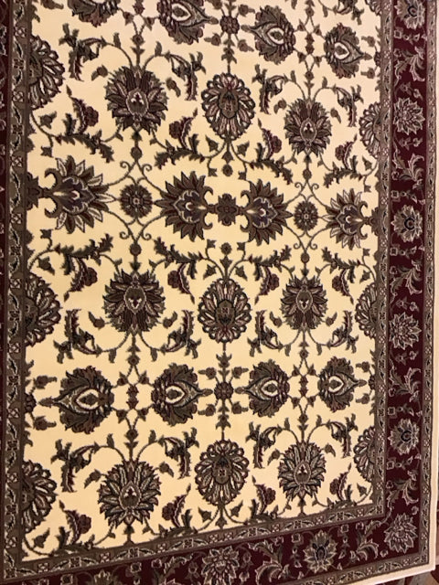 5'x7'.6" Cambridge Maroon Rug