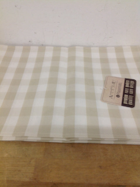 Placemats- Tan & White Plaid