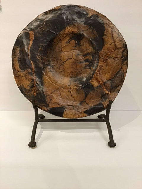 16" "Face of David" Wood Plate w/Stand