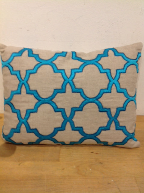 Pillow- 14" Linen Aqua Print