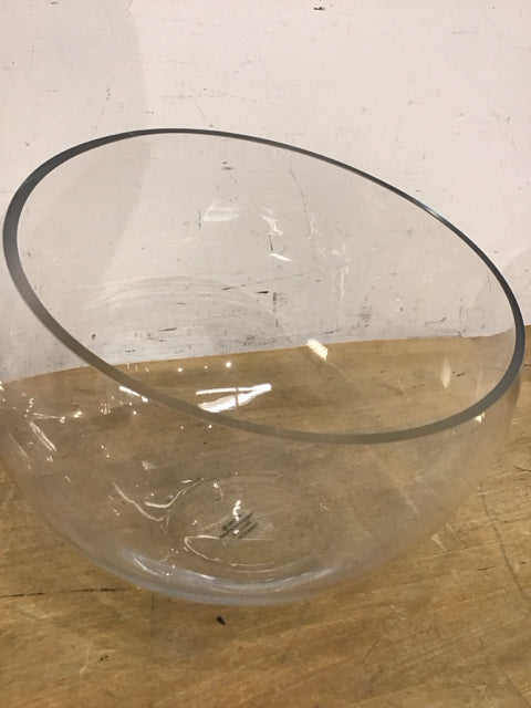 8" CB Clear Tilt Glass Bowl