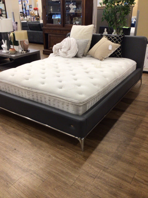 MCT Home Germany Grey Vinyl Queen Bed