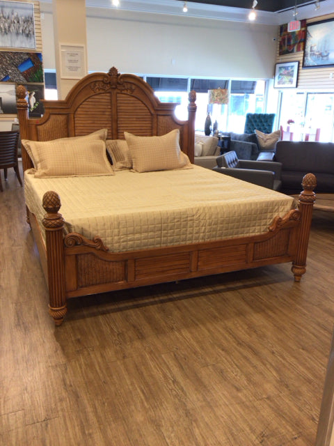 TB Style Light Wood King Bed Frame