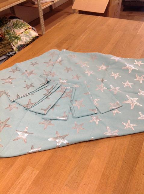 Set/6 Napkins & Aqua Tablecloth w/Starfish
