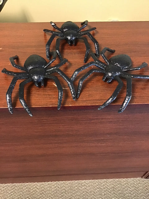 Set Of 3 12" Black Glitter Spiders