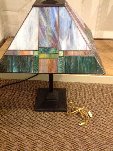26" Craftsman Style Leaded Glass Lamp