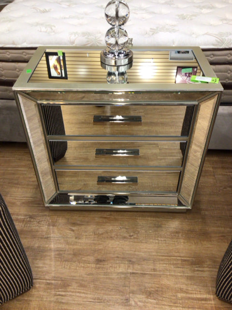 Kevin Charles Mirror Nightstand