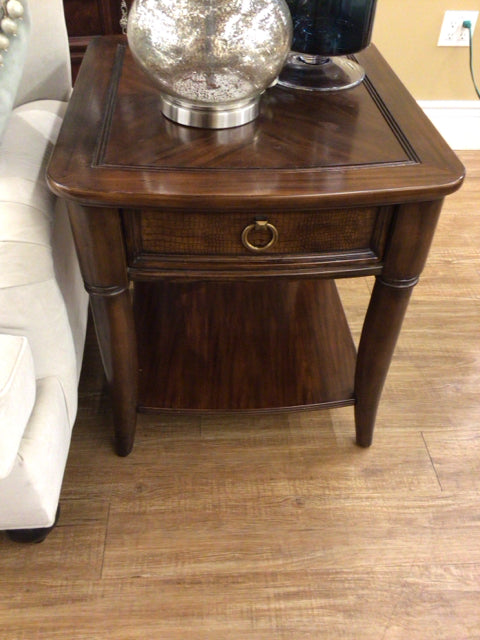 AS-IS Hammary Furniture Magellan One Drawer End Table(Blemishes On Top)