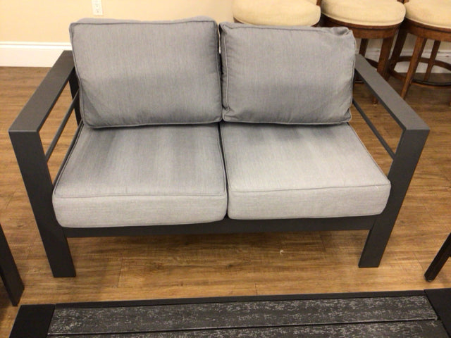 Solaste Aluminum Outdoor Loveseat