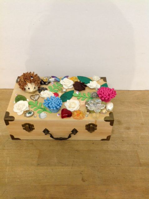 9.5"x6" Wooden Decoupage Purse