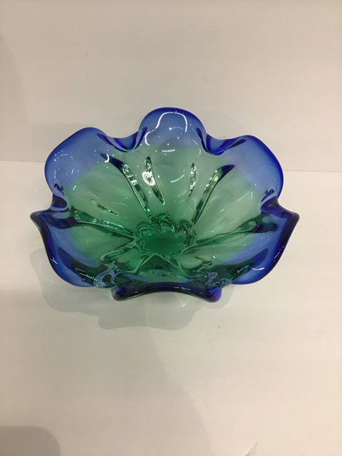 10" Art Deco Blue/Green Glass Abstract Bowl