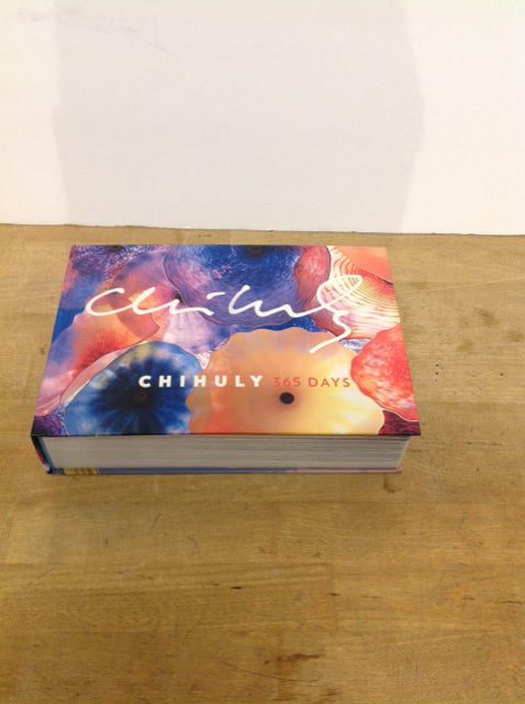 Chiluly 365 Coffee Table Book