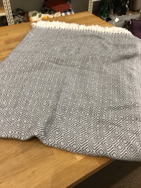 Grey Wool Peruvian Throw w/Fringes
