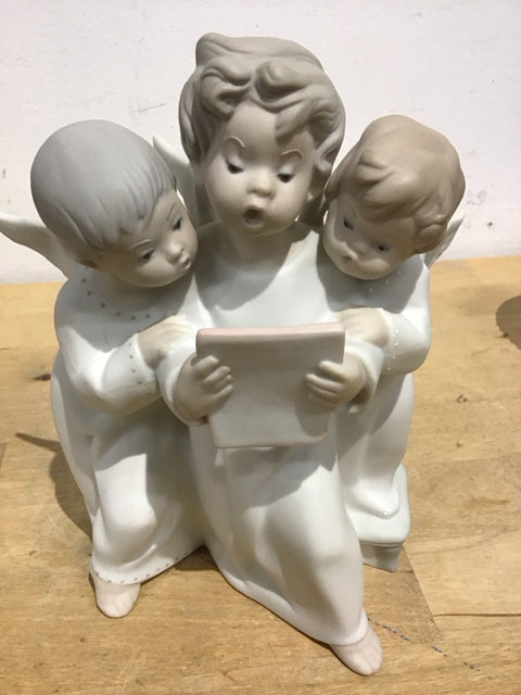 7 1/4" Group Of Angels #4542 By Lladro