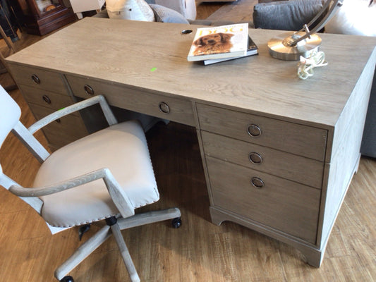 72" X 26.5" X 30" Bernhardt Albion Desk