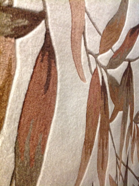 Rug- 5' X 7.5' Cream & Brown Leaf