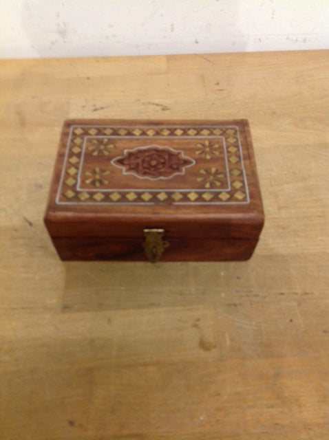 6" Wood Carved. Box