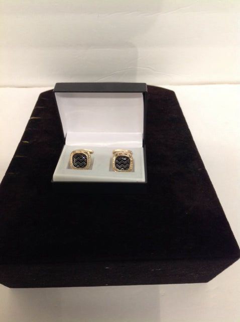 Men's Gold w/Wavy Enamel Cufflinks