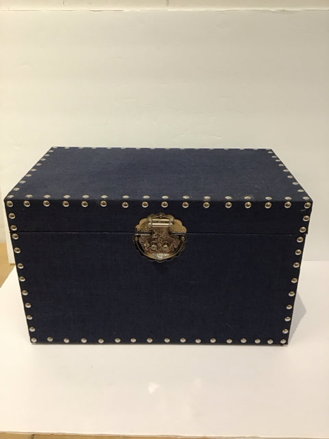 10.5x 16 Blue Fabric Box w/Nailheads