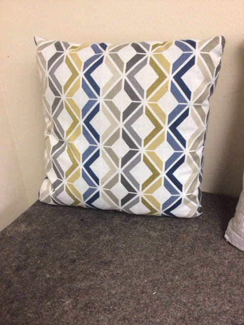 Multi Color Diamond Pattern Pillow