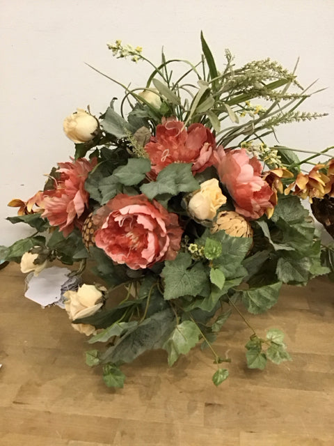 20" Mixed Floral Arrangement