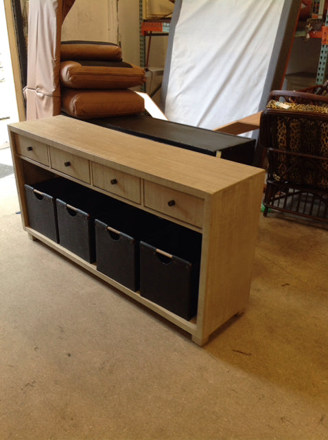 4-Drawer Console w/4 Baskets
