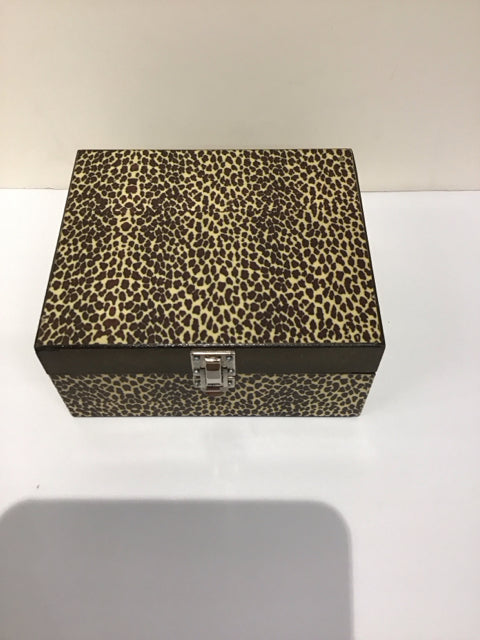 8x7 Wood Box w/Leopard Decor