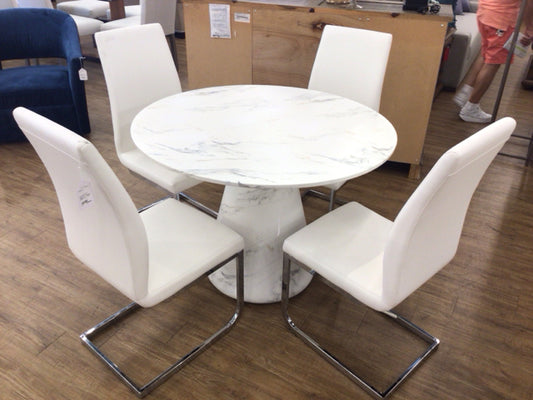 Set Of 4 City Furniture White Dining Chairs