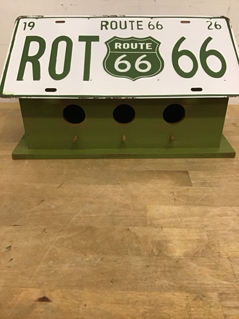 14"x8" Glitzhome Route 66 License Plate Birdhouse