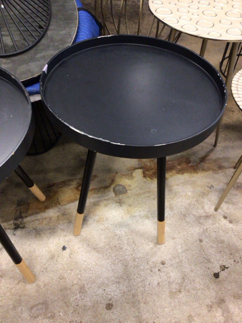 Round Black End Table W/Gold Legs