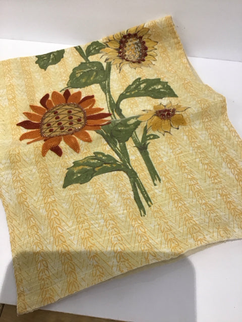 Beaded Flower Table Runner