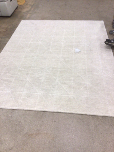 AS-IS 8' X 10' Amira By Obeetee Hand Tufted Rug(Light Stains)