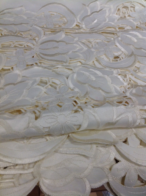 Tablecloth- Cream Floral Lace