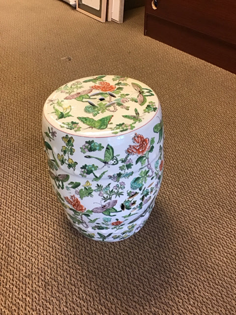 18" Porcelain Asian Painted Plant Stand