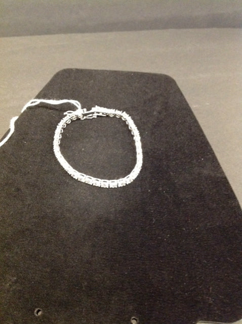 Cartier Style Diamond Tennis Bracelet