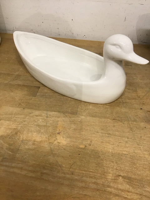 18" White Ceramic Duck Bowl