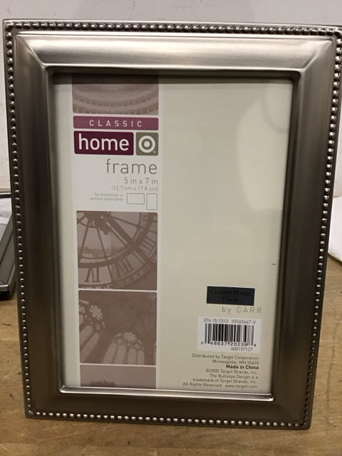 5"x8" Pewter Beaded Trim Photo Frame