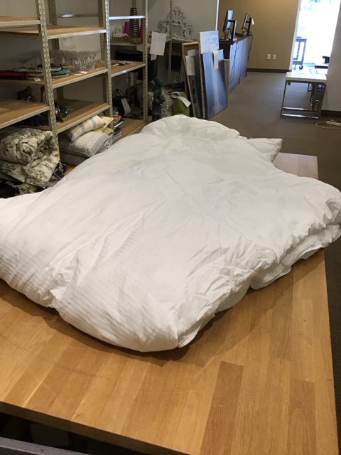 King Down Filled White Duvet