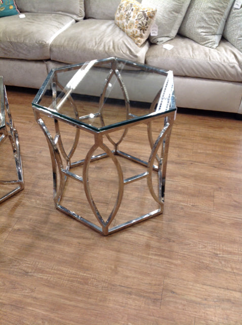Chrome Base Geometric End Table w/Glass Top
