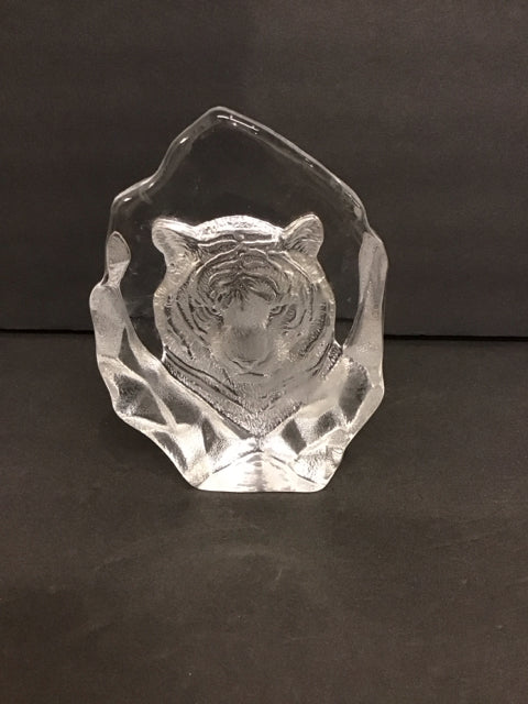 Mats Jonasson Etched Crystal Tiger