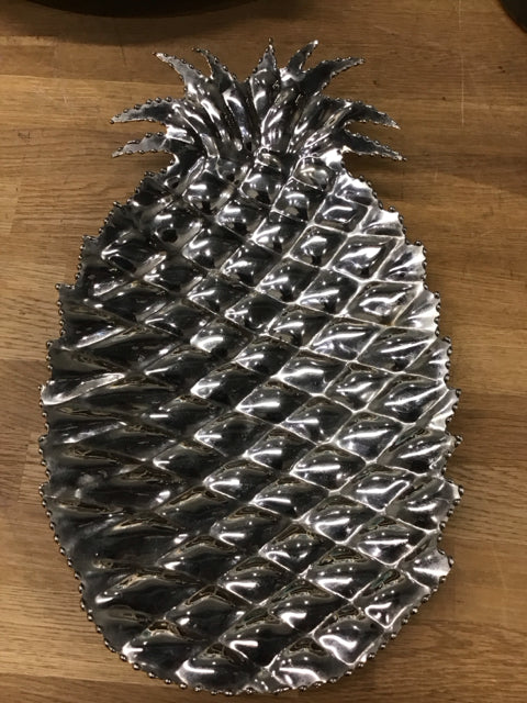 18"x11" Silvertone Beaded Textured Pineapple Tray