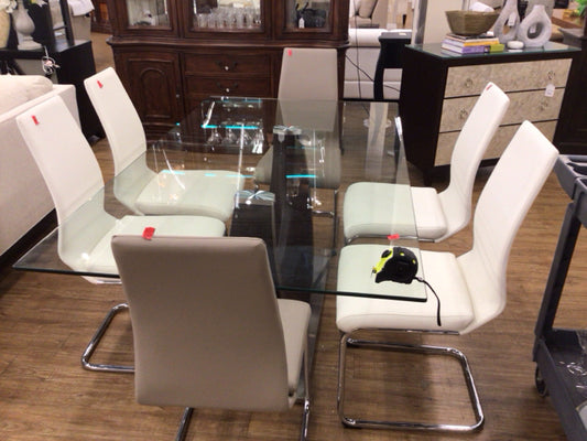 Set Of 6 Vinyl Chrome Base Dining Chairs